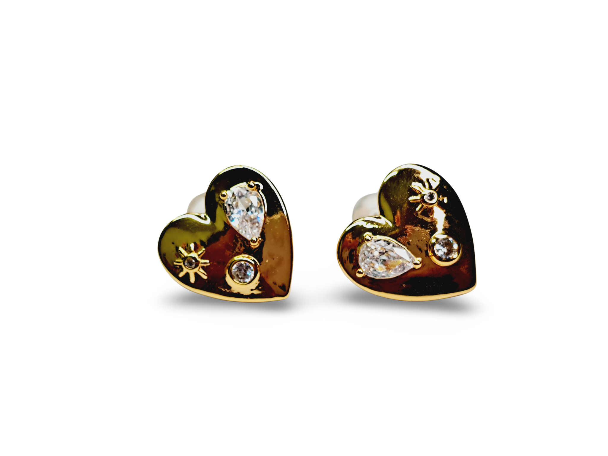 ARETE CORAZÓN CIRCONIA DORADO
