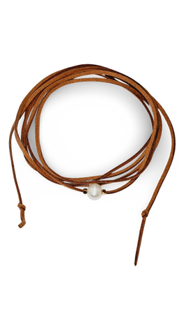 COLLAR UNA PERLA GAMUZA DORADO