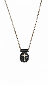 COLLAR DORADO CRUZ BLACK