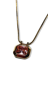 COLLAR CRISTAL ROSA