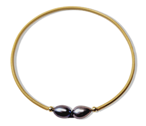 PULSERA DOBLE PERLA NEGRA DORADO