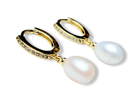 ARETE HUGGIE PERLA GOTA CIRCONIAS DORADO