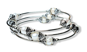 PULSERA ESPIRAL PERLA BARROCA PLATEADO