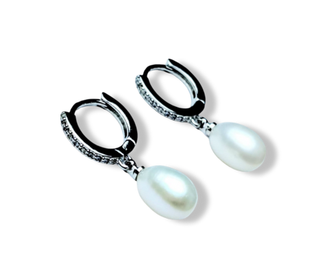 ARETE PERLA GOTA HUGGIE CIRCONIA PLATEADO