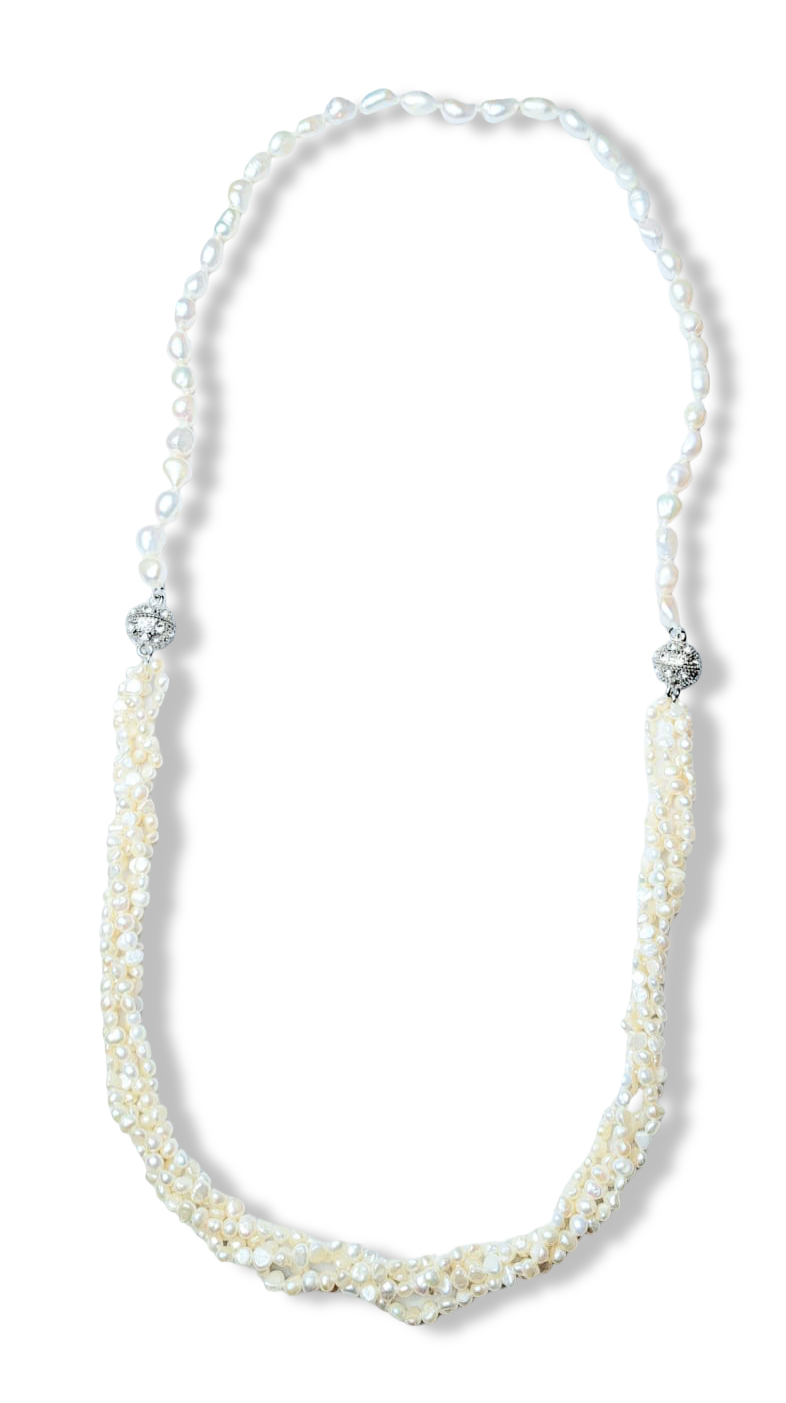 COLLAR LARGO PERLA IRREGULAR IMÁN CIRCONIA PLATEADO