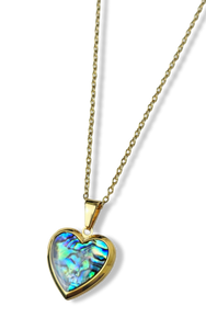 COLLAR ÁMBAR CORAZÓN RELICARIO DORADO