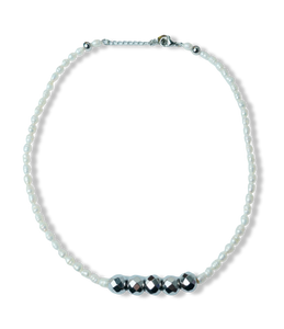 COLLAR PERLA ARROZ Y HEMATITA PLATEADO