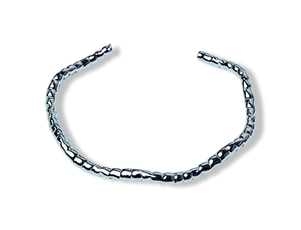 PULSERA TORCIDA PLATEADO