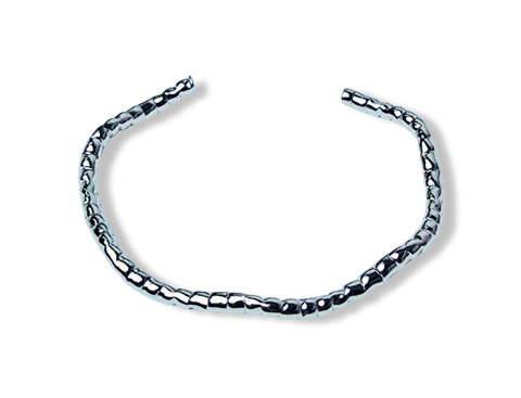 PULSERA TORCIDA PLATEADO