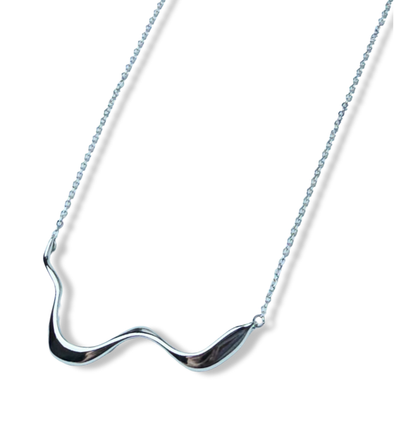 COLLAR ONDA PLATEADO
