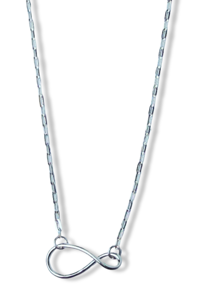 COLLAR ESLABÓN INFINITO PLATEADO
