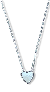 COLLAR WATERPROOF CORAZÓN MADRE PERLA PLATEADO