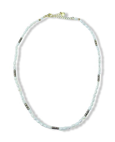 COLLAR PERLA ARROZ Y PIRITA DORADO