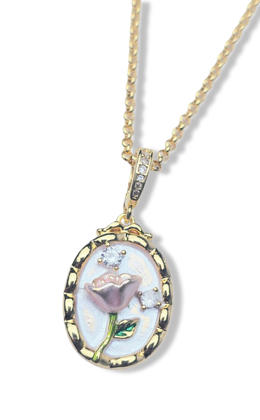 COLLAR TULIPÁN ROSA Y CIRCONIAS DORADO