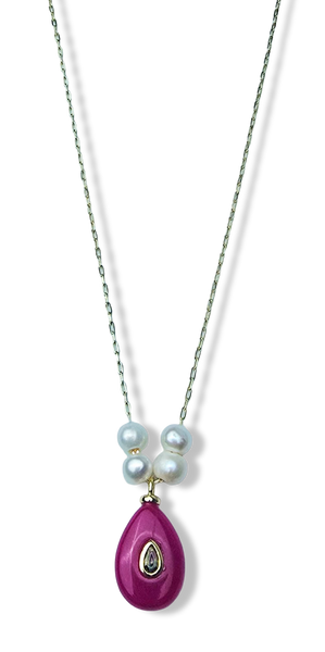 COLLAR ÁGATA Y DETALLE EN PERLA DORADO
