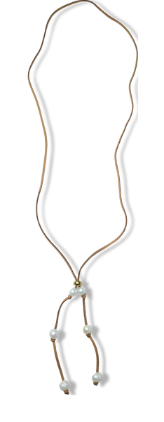 COLLAR PERLA BARROCA CAFÉ DORADO