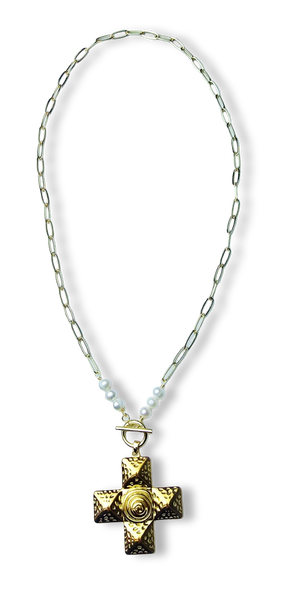 COLLAR CORBATÍN CRUZ Y PERLA ROUND DORADO