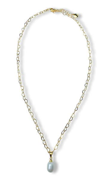 COLLAR PERLA GOTA Y CADENA DE CORAZONES DORADO